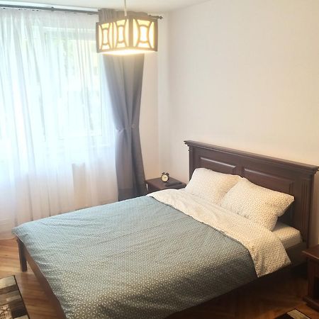 Apartment KronDays Braşov Buitenkant foto