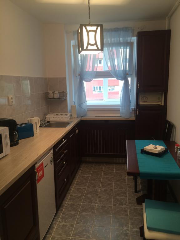 Apartment KronDays Braşov Buitenkant foto