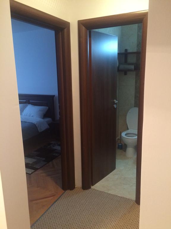Apartment KronDays Braşov Buitenkant foto